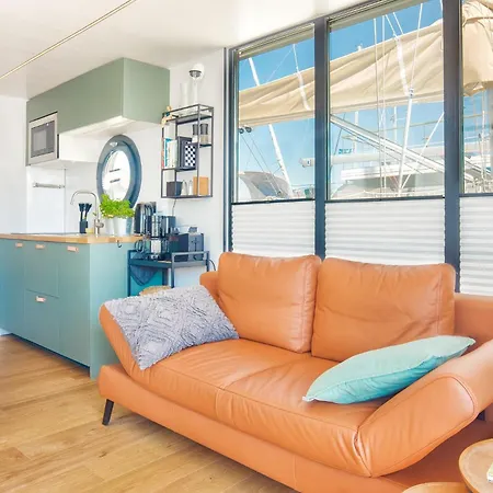 Hausboot - Kleine Auszeit Semesterbostad