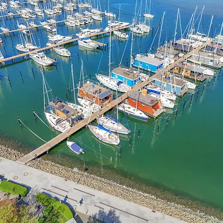 Casa de Férias Hausboot - Kleine Auszeit Heiligenhafen