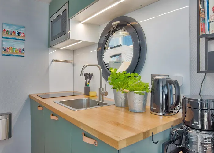 Hausboot - Kleine Auszeit *